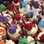 party catering cupcakes with threads